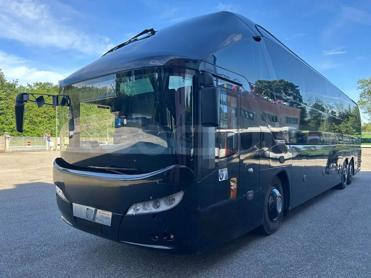 Neoplan Starliner - Coach: picture 4 Neoplan Starliner - Coach: picture 4