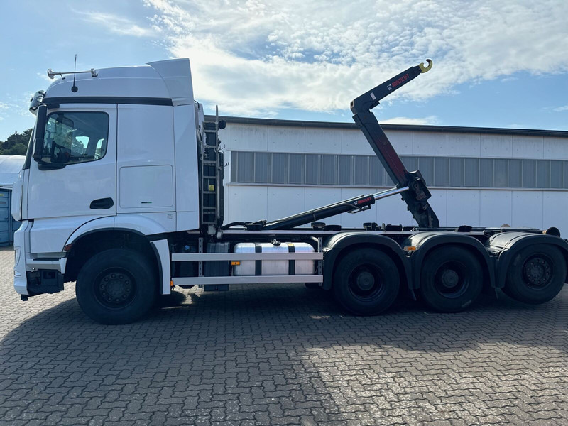 Mercedes-Benz Arocs MP5 3253 8x4 Tridem ARK HIAB 24 to - Hook lift truck: picture 4 Mercedes-Benz Arocs MP5 3253 8x4 Tridem ARK HIAB 24 to - Hook lift truck: picture 4
