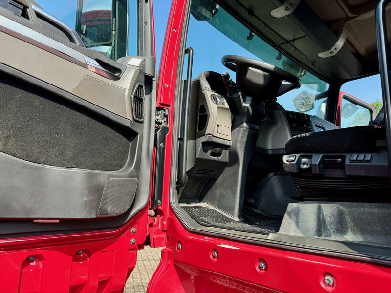 Tractor unit MAN TGS 33.640 6x4 Kipphydraulic-Retarder: picture 18