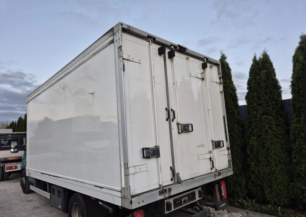 Chłodnia Mroźnia Izoterma 4.5m, 2012 rok, zasilanie stacjonarne, stan bdb! - Refrigerator swap body: picture 3 Chłodnia Mroźnia Izoterma 4.5m, 2012 rok, zasilanie stacjonarne, stan bdb! - Refrigerator swap body: picture 3