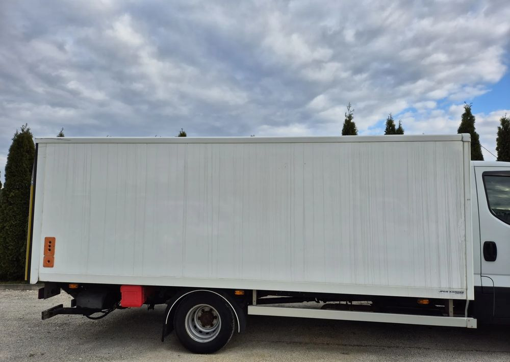 Kontener izoterma 10 palet Winda 1000kg 2016 rok, Niski, Iveco 70, Stan idealny! - Swap body - box: picture 3 Kontener izoterma 10 palet Winda 1000kg 2016 rok, Niski, Iveco 70, Stan idealny! - Swap body - box: picture 3