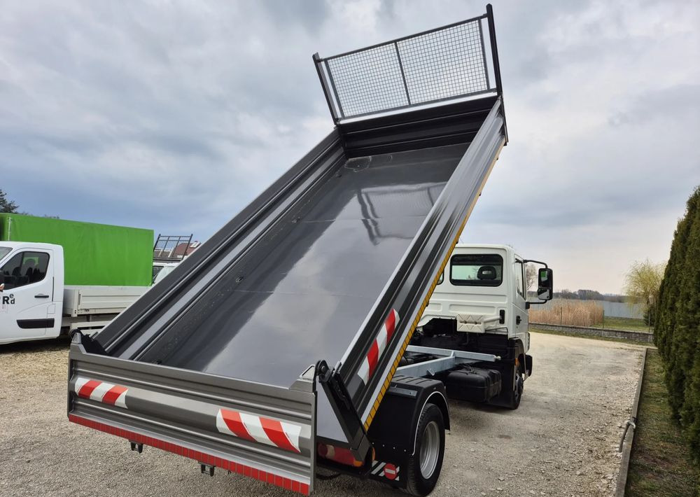 Nissan ATLEON 3.0 150KM Wywrotka 3-stronna - Tipper van: picture 4 Nissan ATLEON 3.0 150KM Wywrotka 3-stronna - Tipper van: picture 4