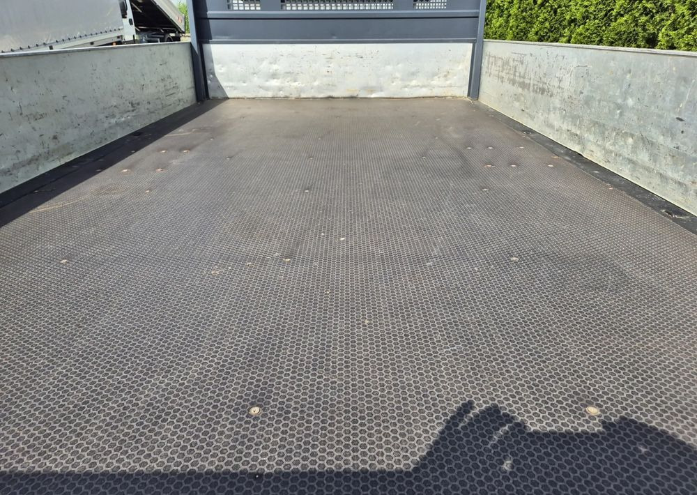 Opel Movano 2.3 165KM - Combi van: picture 4 Opel Movano 2.3 165KM - Combi van: picture 4