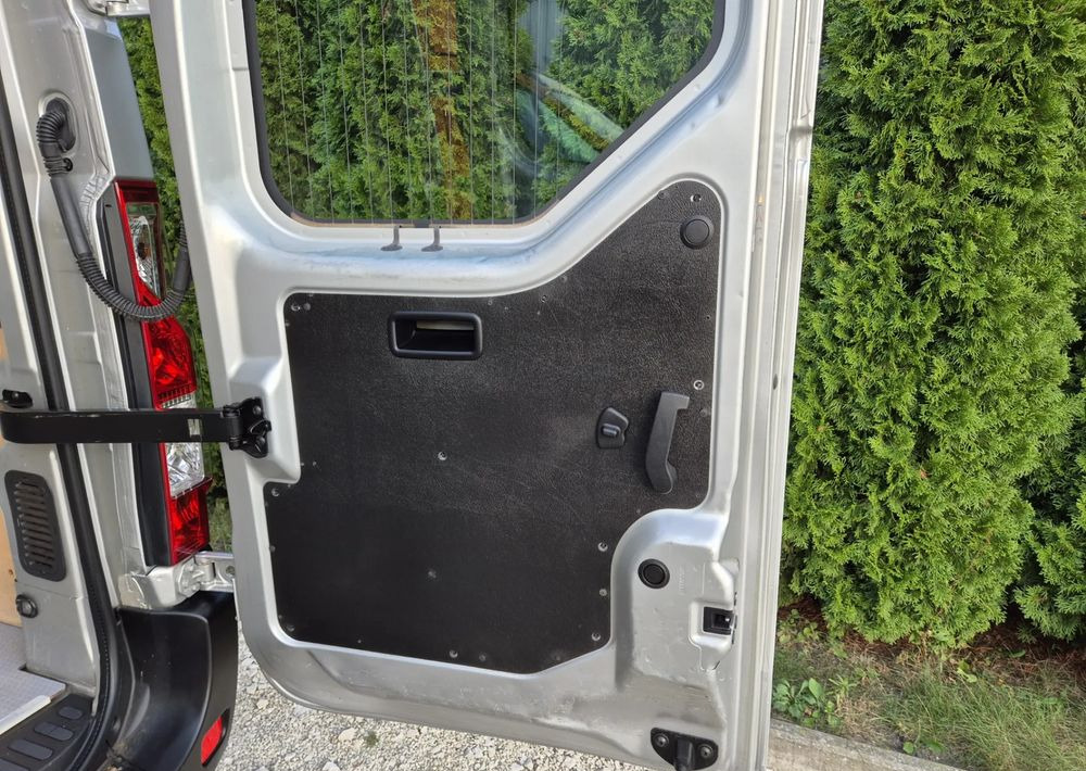 Panel van Renault Master 2.3 125KM ŚLICZNY Bez AdBlue**: picture 15