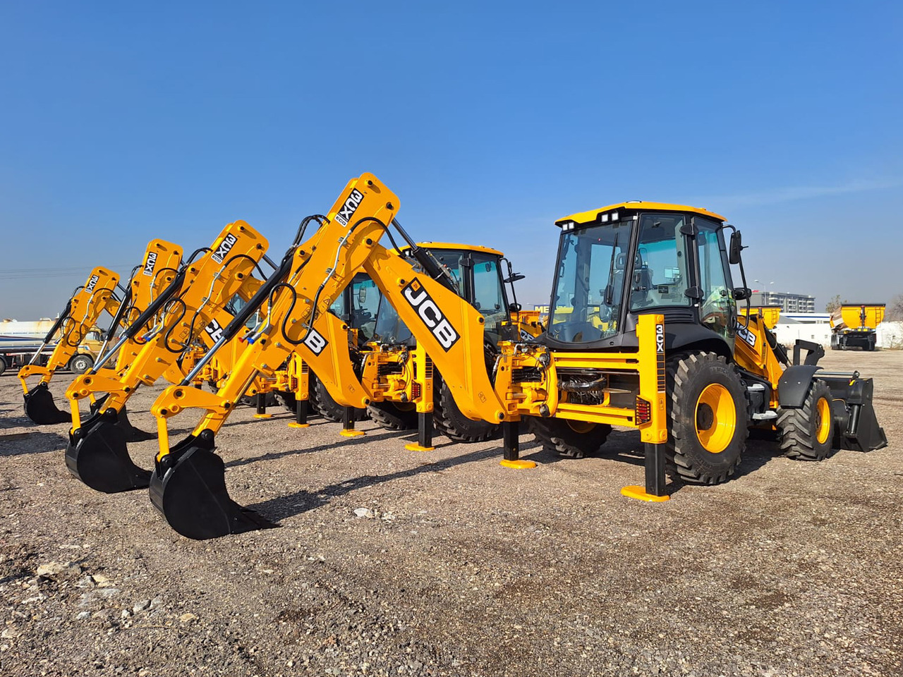 JCB 3CX ECO - Backhoe loader: picture 3 JCB 3CX ECO - Backhoe loader: picture 3