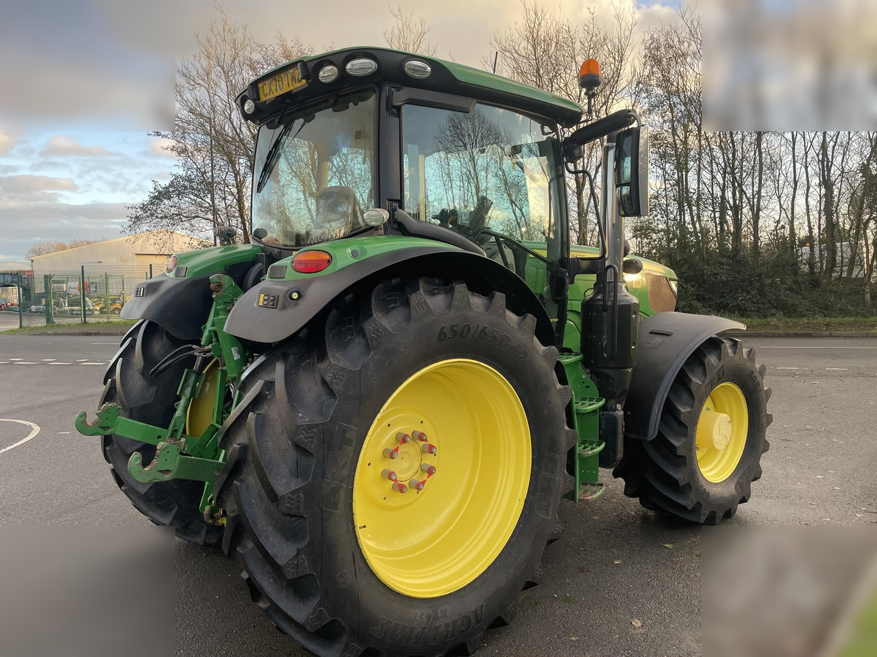 2020 JOHN DEERE 6155R - Farm tractor: picture 5 2020 JOHN DEERE 6155R - Farm tractor: picture 5