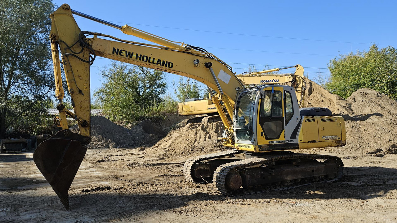 NEW HOLLAND E 245 B - Crawler excavator: picture 2 NEW HOLLAND E 245 B - Crawler excavator: picture 2