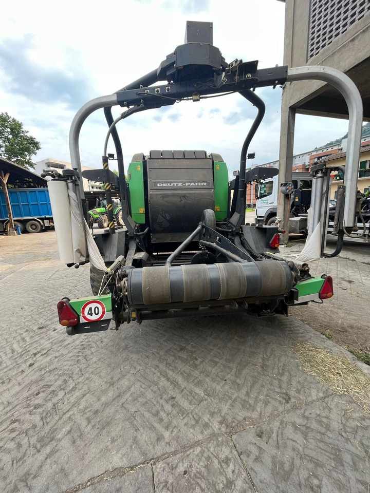 Deutz-Fahr Varimaster 560 - Round baler: picture 3 Deutz-Fahr Varimaster 560 - Round baler: picture 3