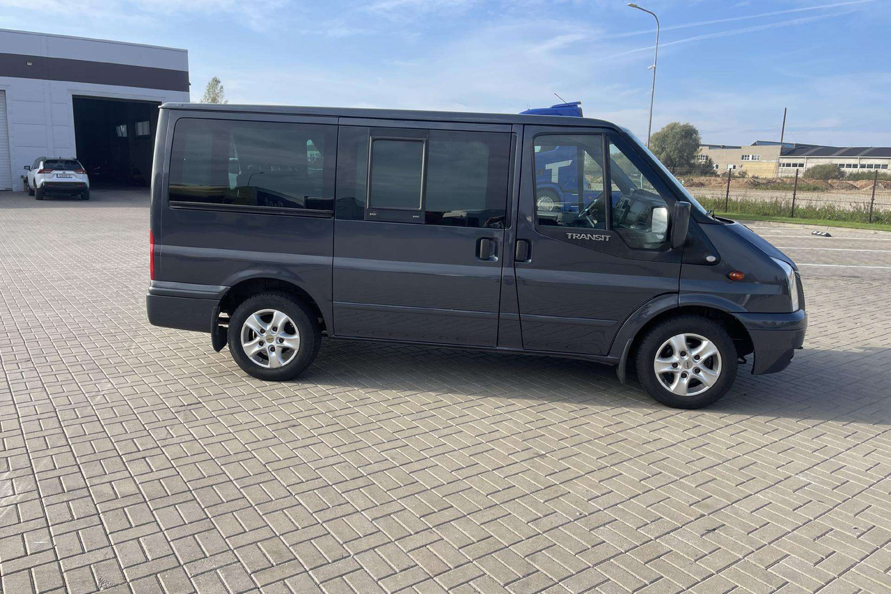 Ford Transit - Minibus, Passenger van: picture 3 Ford Transit - Minibus, Passenger van: picture 3