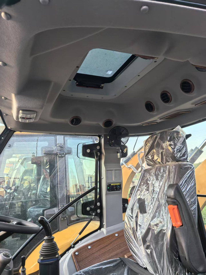 CATERPILLAR 426F new backhoe loader 2025 hot sale jcb - Backhoe loader: picture 5 CATERPILLAR 426F new backhoe loader 2025 hot sale jcb - Backhoe loader: picture 5