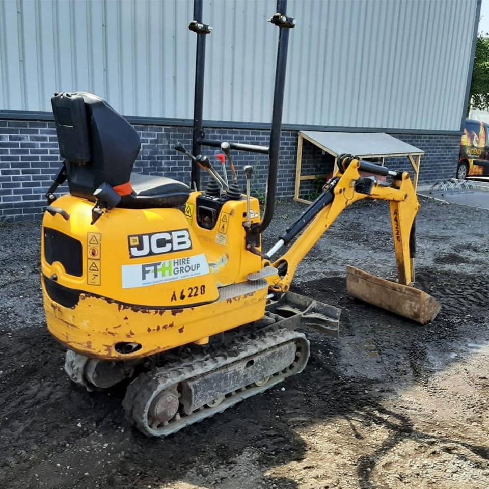 Lease a JCB 8008  JCB 8008: picture 8
