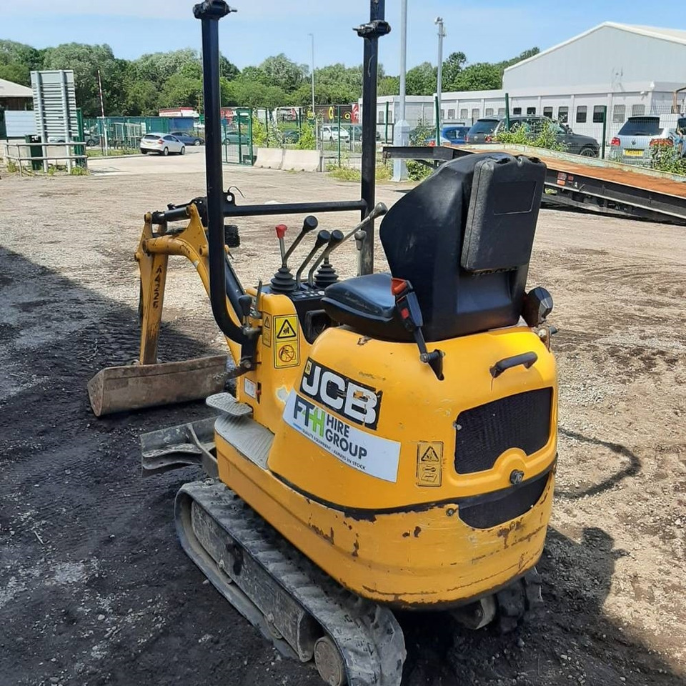 Lease a JCB 8008  JCB 8008: picture 6