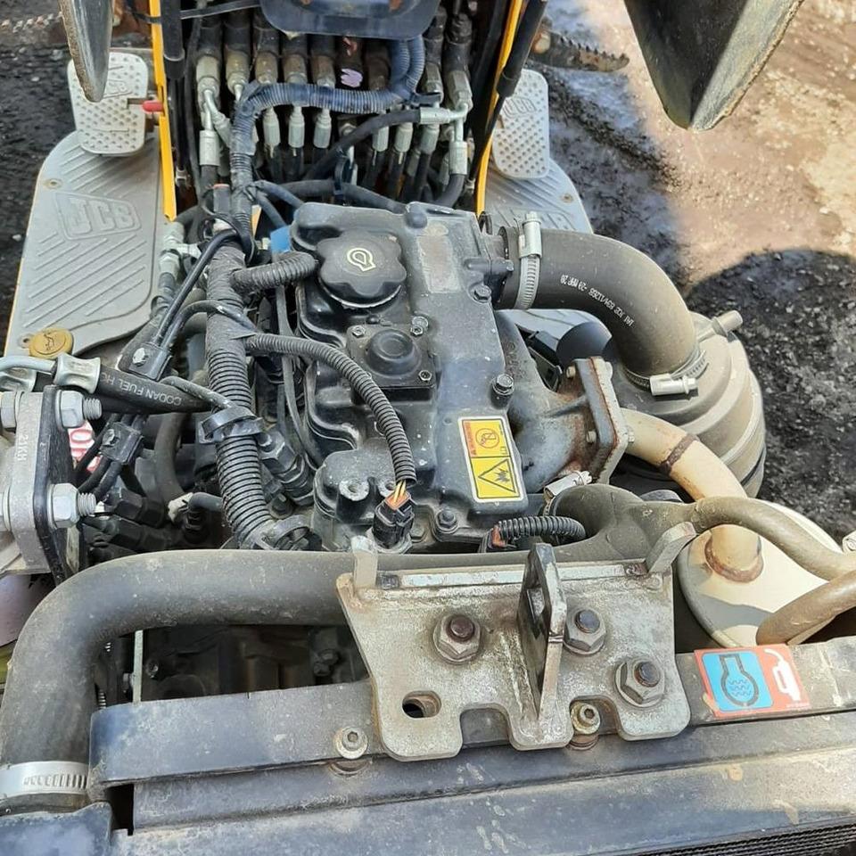 JCB 8008 - Mini excavator: picture 3 JCB 8008 - Mini excavator: picture 3