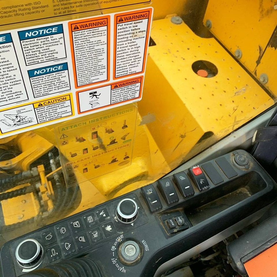 Crawler excavator Liugong 913 FCR: picture 12