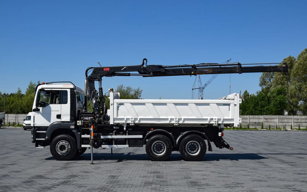 MAN TGS 33.360 / 6x4 / HDS HIAB 122 E-2 HIDUO / STEROWANIE RADIOWE / WYWROTKA / HYDROBURTA / AUTOMAT / KLIMA / TEMPOMAT / KAMERA COFANIA / SPROWADZONY - Tipper: picture 5 MAN TGS 33.360 / 6x4 / HDS HIAB 122 E-2 HIDUO / STEROWANIE RADIOWE / WYWROTKA / HYDROBURTA / AUTOMAT / KLIMA / TEMPOMAT / KAMERA COFANIA / SPROWADZONY - Tipper: picture 5