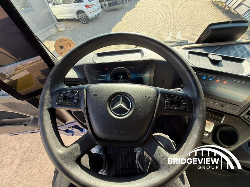 Tractor unit Mercedes-Benz Actros 1845: picture 12 Tractor unit Mercedes-Benz Actros 1845: picture 12