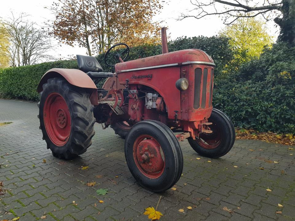 Oldtimer Hanomag R425 - Farm tractor: picture 2 Oldtimer Hanomag R425 - Farm tractor: picture 2