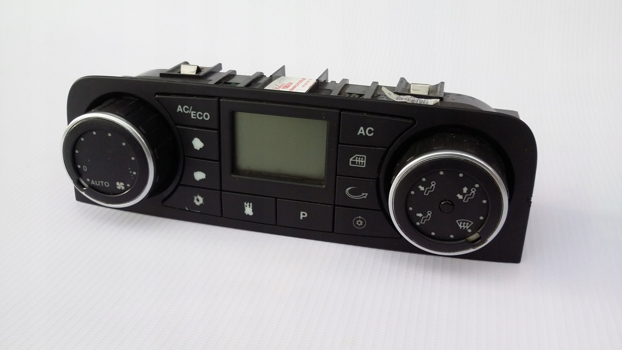 PANEL STEROWNIK KLIMATYZACJI MAN TGX TGS NR 969 - Dashboard for Truck: picture 1 PANEL STEROWNIK KLIMATYZACJI MAN TGX TGS NR 969 - Dashboard for Truck: picture 1