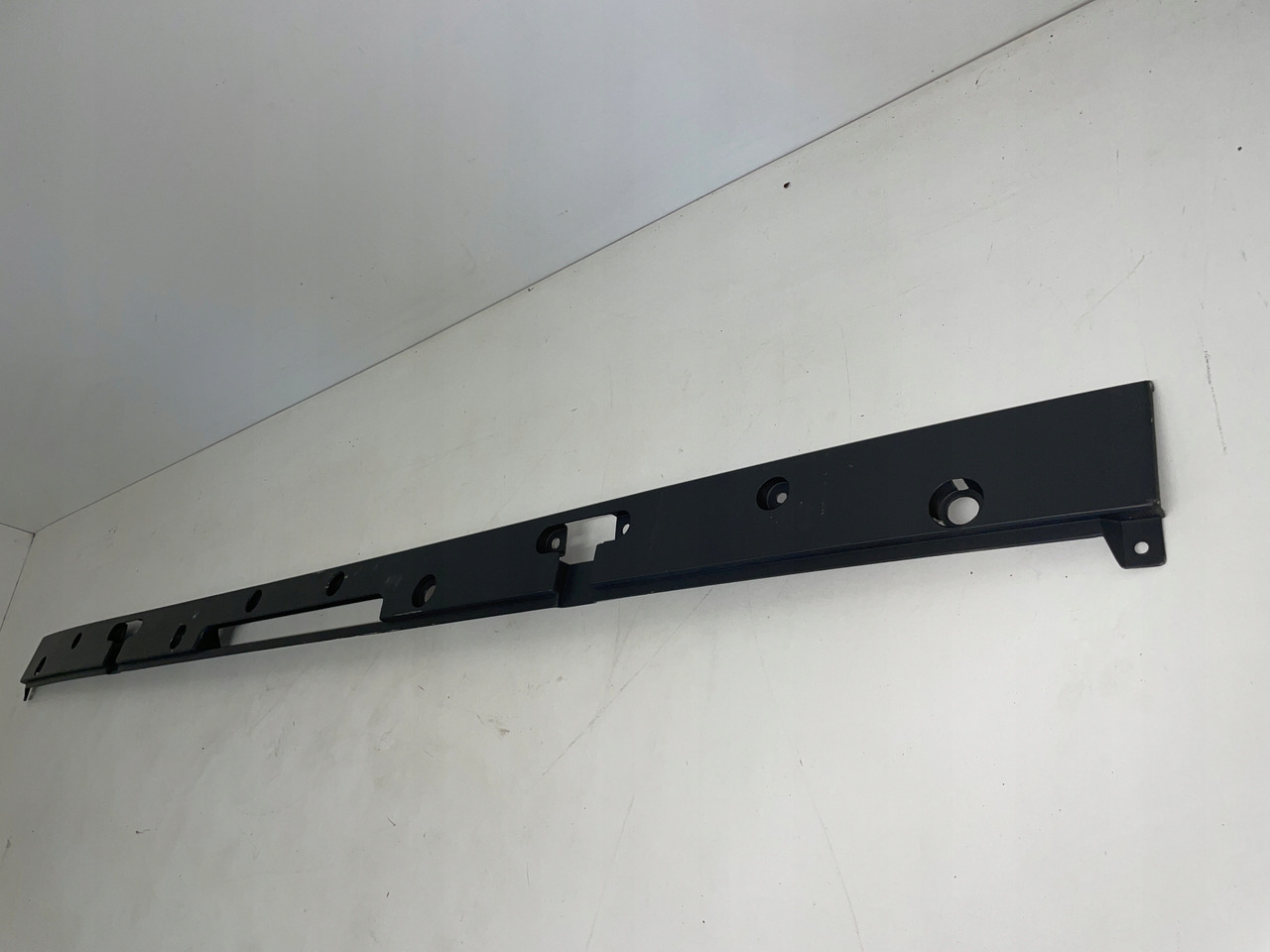 PODSZYBIE DAF XF CF LF MENZOLIT - Windscreen: picture 3 PODSZYBIE DAF XF CF LF MENZOLIT - Windscreen: picture 3