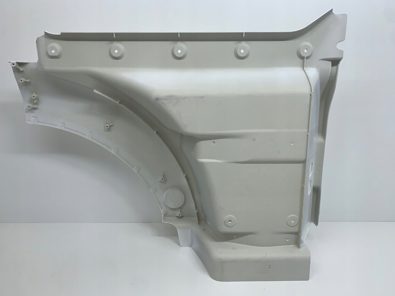 STOPNICA STOPIEŃ MAN TGX EURO 6 RAL 9010 NR 1810 - Door and parts for Truck: picture 2 STOPNICA STOPIEŃ MAN TGX EURO 6 RAL 9010 NR 1810 - Door and parts for Truck: picture 2