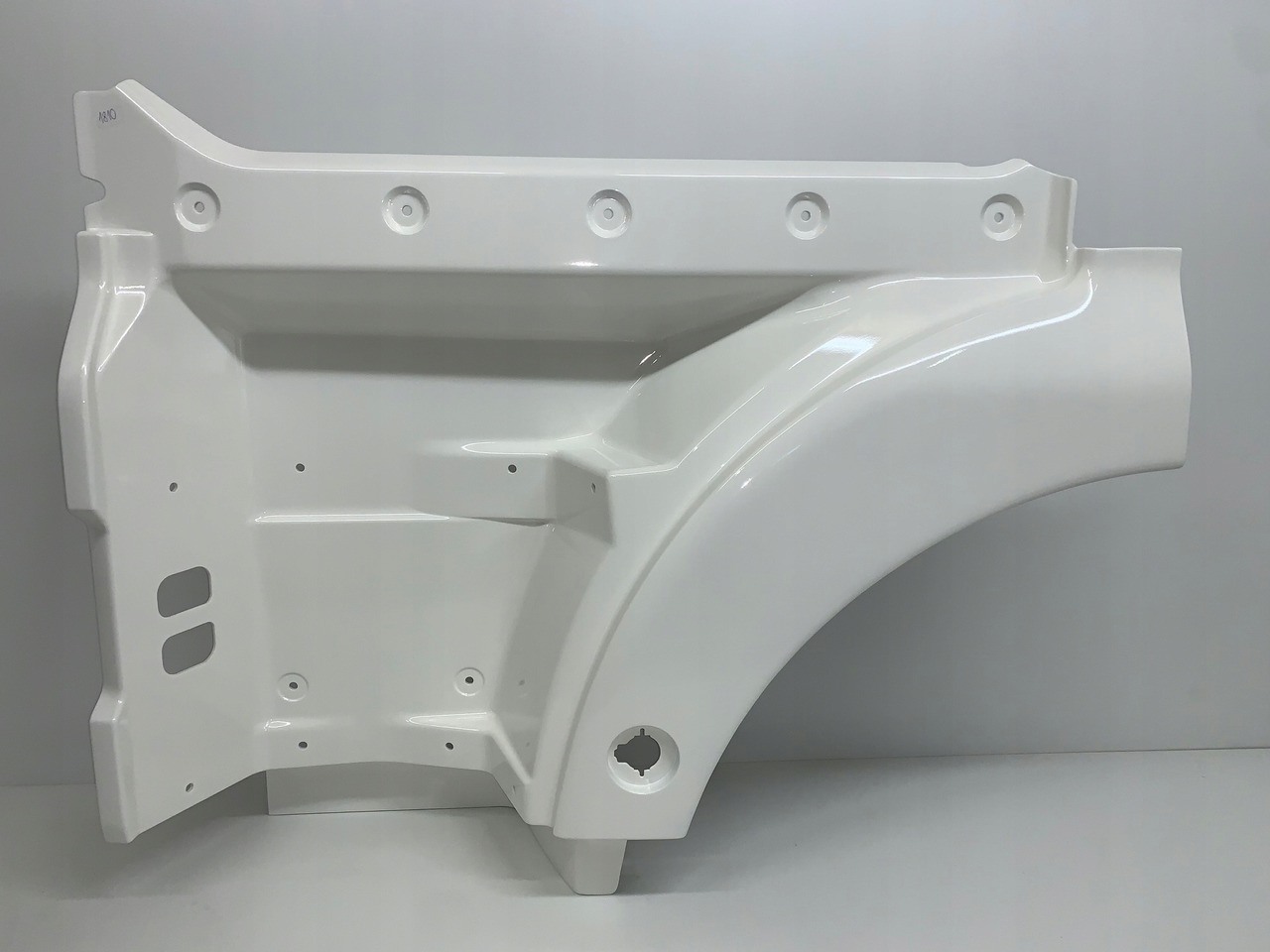 STOPNICA STOPIEŃ MAN TGX EURO 6 RAL 9010 NR 1810 - Door and parts for Truck: picture 1 STOPNICA STOPIEŃ MAN TGX EURO 6 RAL 9010 NR 1810 - Door and parts for Truck: picture 1