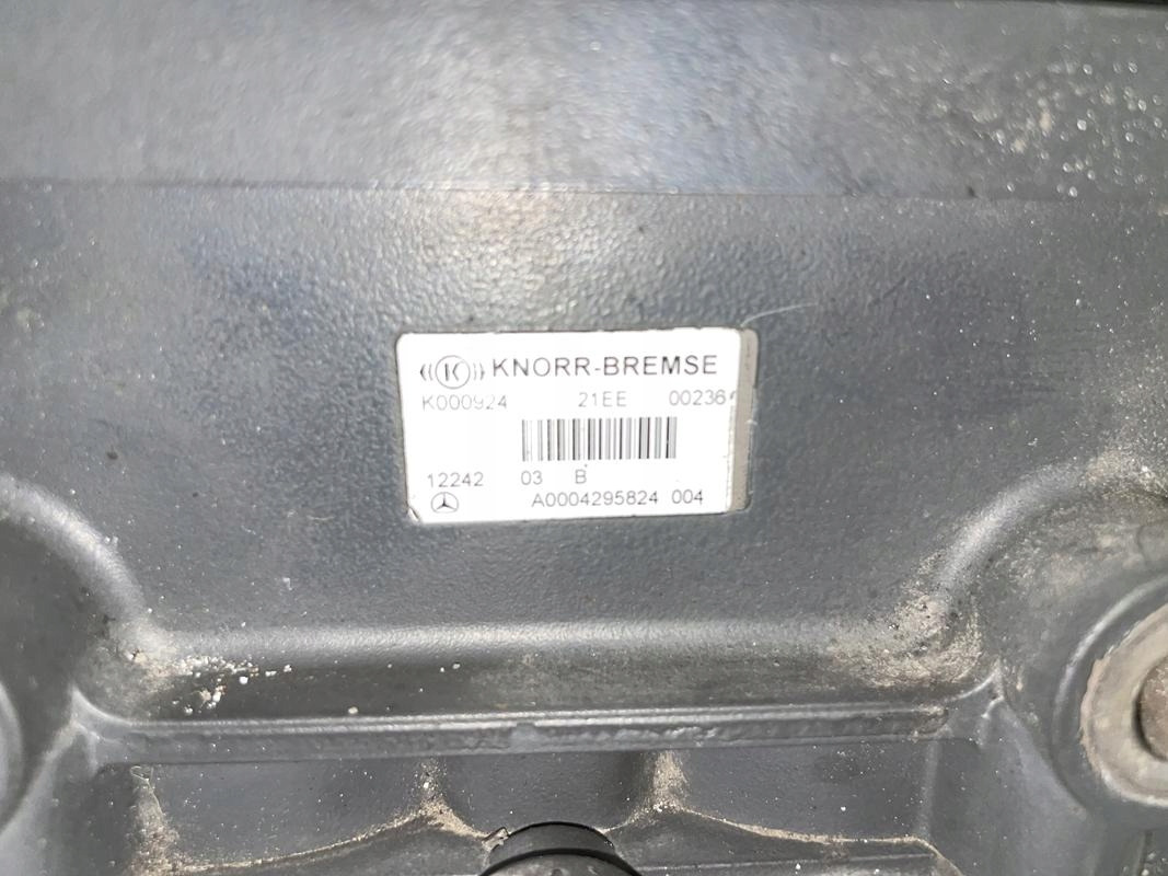 ZAWÓR MODULATOR HAMULCOWY EBS ACTROS MP 4 - Brake valve for Truck: picture 2 ZAWÓR MODULATOR HAMULCOWY EBS ACTROS MP 4 - Brake valve for Truck: picture 2