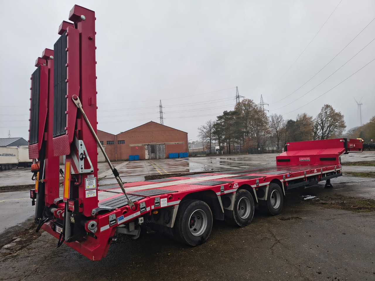 Langendorf SATU-30 - Low loader semi-trailer: picture 2 Langendorf SATU-30 - Low loader semi-trailer: picture 2