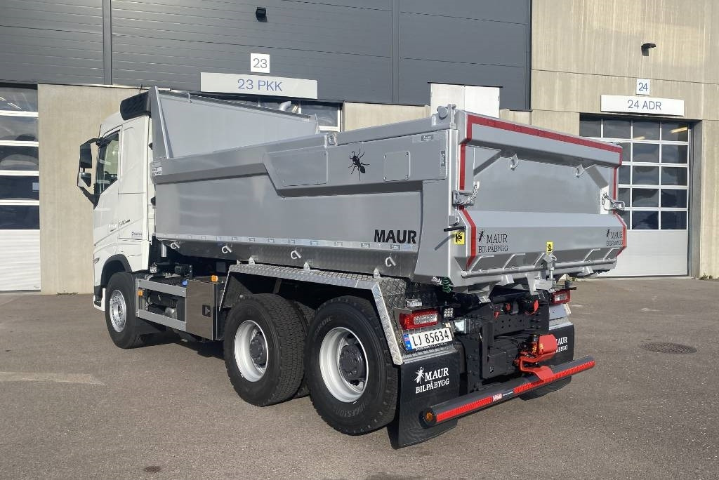 Volvo FH540 6x4  - Tipper: picture 3 Volvo FH540 6x4  - Tipper: picture 3