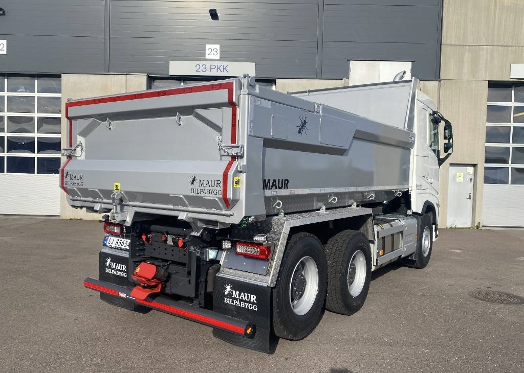 Volvo FH540 6x4  - Tipper: picture 4 Volvo FH540 6x4  - Tipper: picture 4