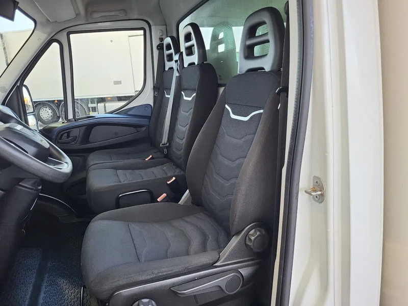 Panel van Iveco Daily 35S14: picture 12