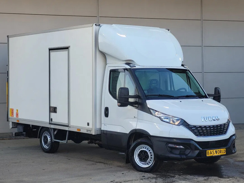 Panel van Iveco Daily 35S14: picture 7