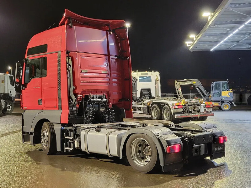 MAN TGX 18.460 XXL Mega Retarder - Tractor unit: picture 2 MAN TGX 18.460 XXL Mega Retarder - Tractor unit: picture 2