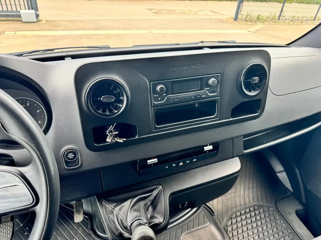 Box van Mercedes-Benz Sprinter 315 CDI Maxi Lang Koffer Klima: picture 11 Box van Mercedes-Benz Sprinter 315 CDI Maxi Lang Koffer Klima: picture 11