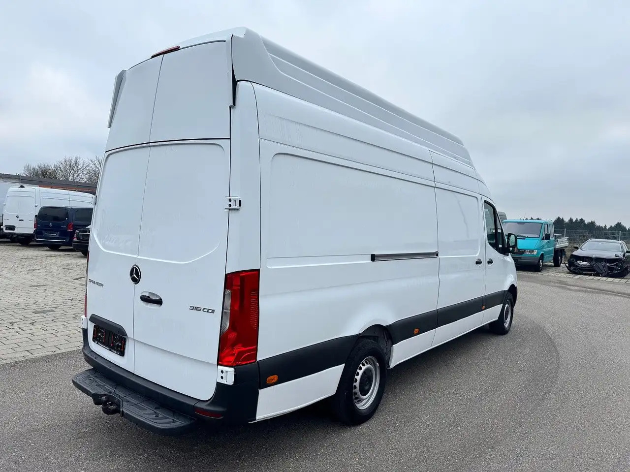 Lease a Mercedes-Benz Sprinter 316 CDI Maxi Lang Extrahoch XXL Klima M Mercedes-Benz Sprinter 316 CDI Maxi Lang Extrahoch XXL Klima M: picture 6 Lease a Mercedes-Benz Sprinter 316 CDI Maxi Lang Extrahoch XXL Klima M Mercedes-Benz Sprinter 316 CDI Maxi Lang Extrahoch XXL Klima M: picture 6