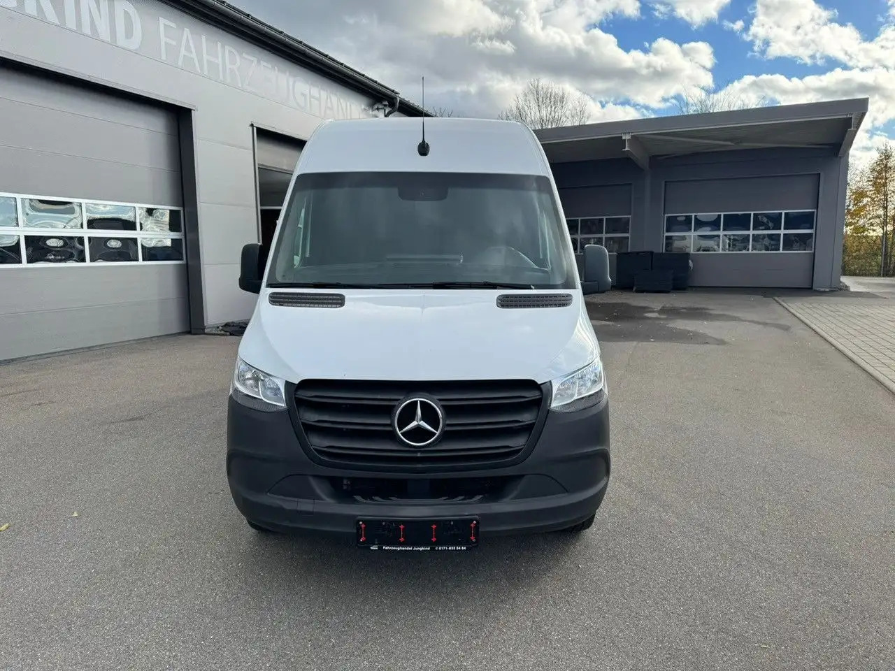 Mercedes-Benz Sprinter 317 CDI Lang Hoch Klima MBUX AHK - Panel van: picture 3 Mercedes-Benz Sprinter 317 CDI Lang Hoch Klima MBUX AHK - Panel van: picture 3