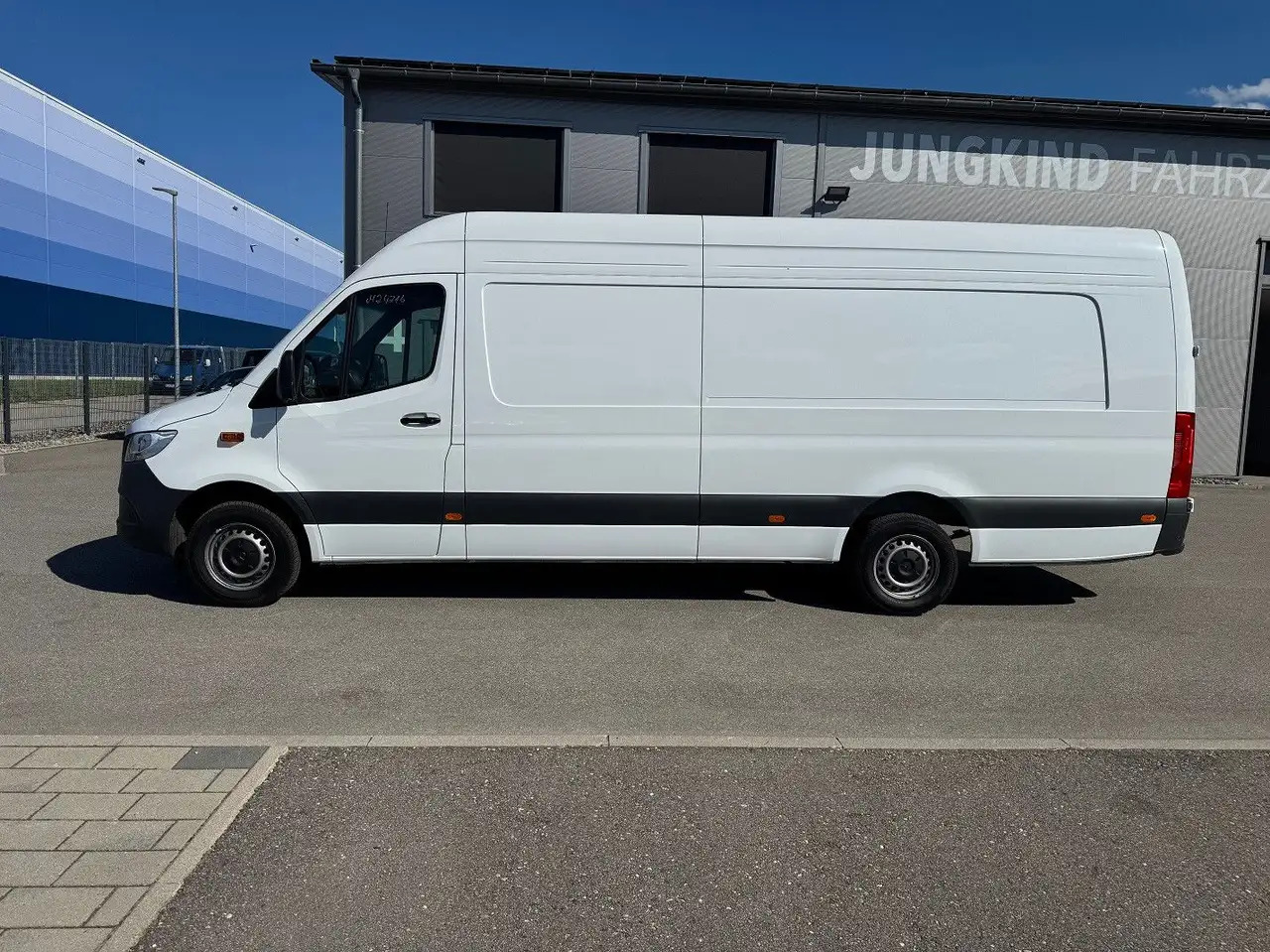 Mercedes-Benz Sprinter 317 CDI Maxi Lang XXL Extralang MBUX - Panel van: picture 3 Mercedes-Benz Sprinter 317 CDI Maxi Lang XXL Extralang MBUX - Panel van: picture 3