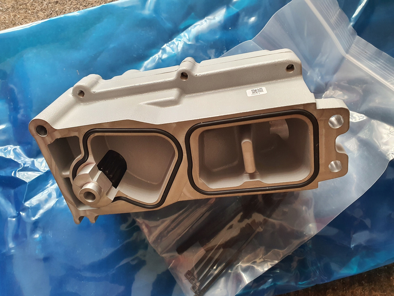 Nowa Turbosprężarka + VTG Aktuator DAF CF / XF106 EURO 6 POLIFT - Turbo for Truck: picture 5 Nowa Turbosprężarka + VTG Aktuator DAF CF / XF106 EURO 6 POLIFT - Turbo for Truck: picture 5