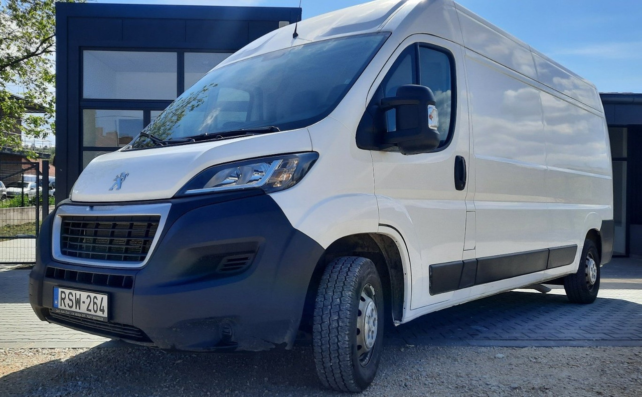 PEUGEOT BOXER 2.2 BlueHDI 350 FT L3H2 Pro - Box van: picture 2 PEUGEOT BOXER 2.2 BlueHDI 350 FT L3H2 Pro - Box van: picture 2