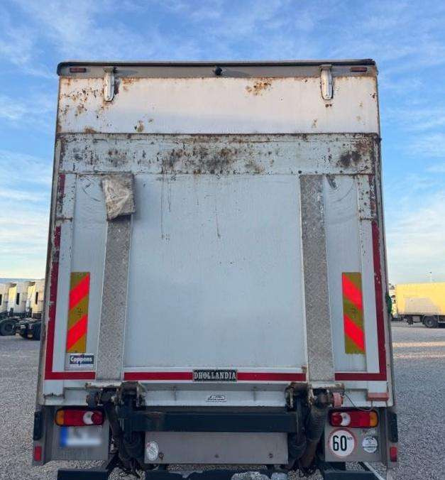 Volvo FL 240 - Refrigerator truck: picture 5 Volvo FL 240 - Refrigerator truck: picture 5