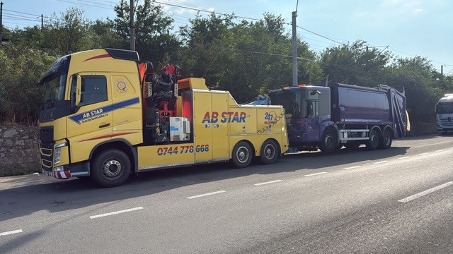 VOLVO FH500 - Crane truck: picture 5 VOLVO FH500 - Crane truck: picture 5