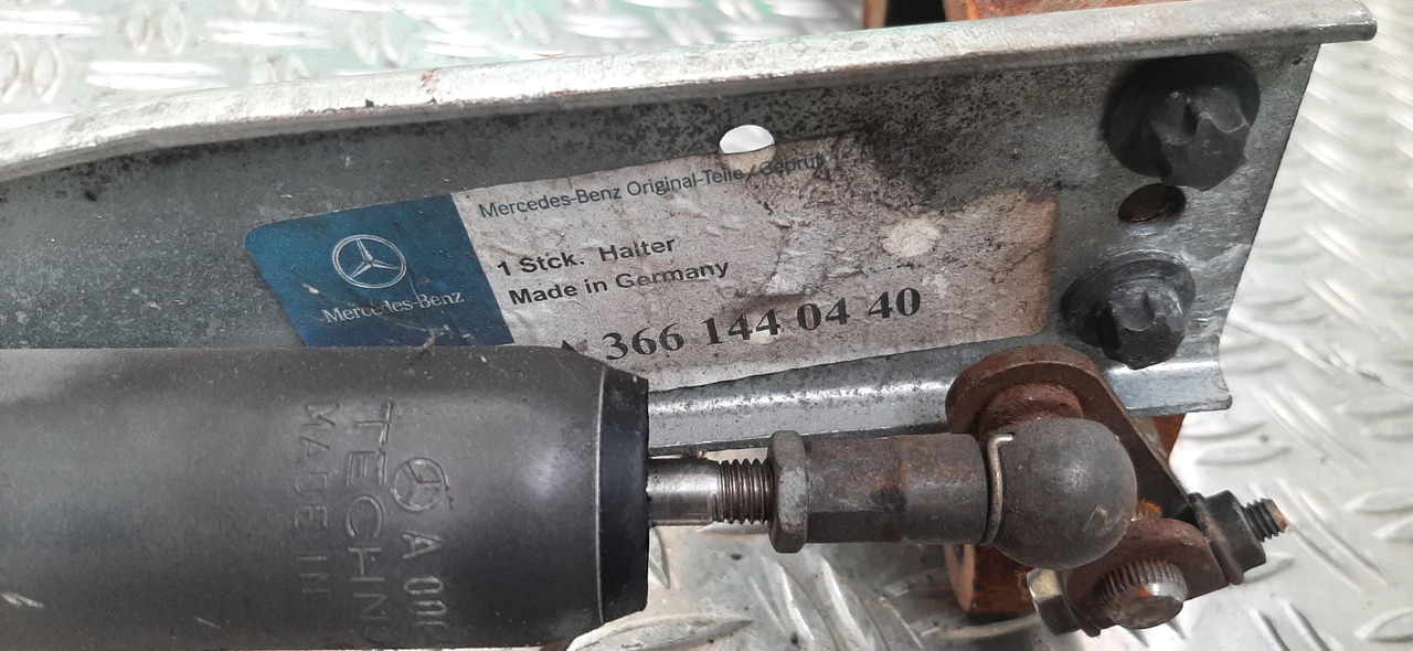 Gebrauchte MAN und DB Motorbremsen, Artikel - Nr. : 81.99999 - 9999 - Engine and parts for Truck: picture 5 Gebrauchte MAN und DB Motorbremsen, Artikel - Nr. : 81.99999 - 9999 - Engine and parts for Truck: picture 5