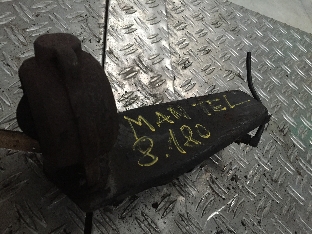 Gebrauchte Motorbremse / Klappe MAN TGL, Artikel - Nr. : 99.99999 - 9999 - Engine and parts for Truck: picture 3 Gebrauchte Motorbremse / Klappe MAN TGL, Artikel - Nr. : 99.99999 - 9999 - Engine and parts for Truck: picture 3