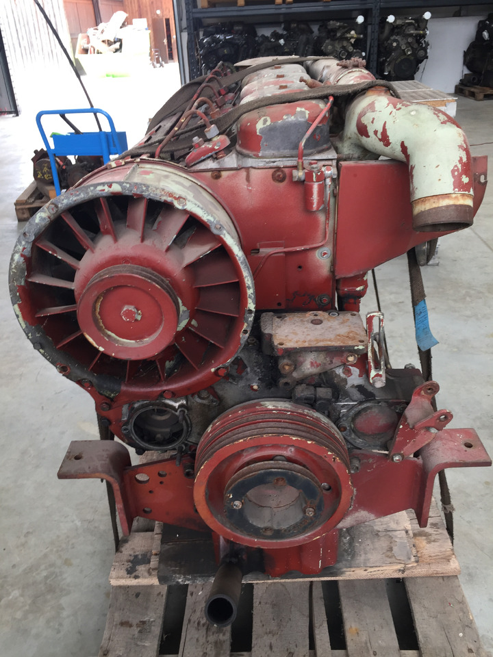 Gebrauchter Motor DEUTZ, 6 - Zylinder, Typ : F 6 L 913, Artikel - Nr. : 81.99999 - 9999 - Engine for Truck: picture 2 Gebrauchter Motor DEUTZ, 6 - Zylinder, Typ : F 6 L 913, Artikel - Nr. : 81.99999 - 9999 - Engine for Truck: picture 2