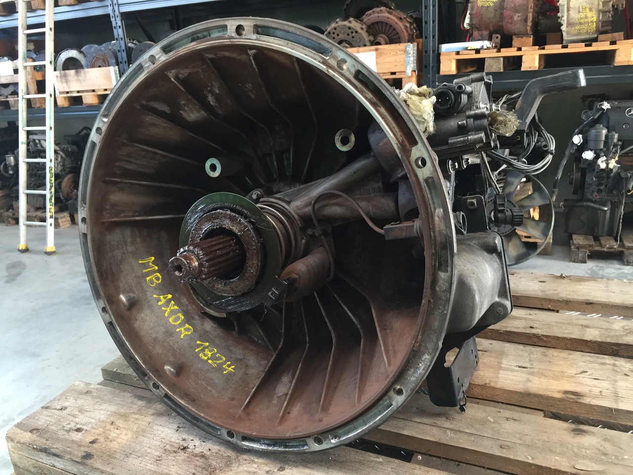 Gebrauchtes Getriebe MB Axor 1824, Typ : G 85 - 6, Artikel - Nr. : A 001 280 36 00 - Gearbox for Truck: picture 1 Gebrauchtes Getriebe MB Axor 1824, Typ : G 85 - 6, Artikel - Nr. : A 001 280 36 00 - Gearbox for Truck: picture 1