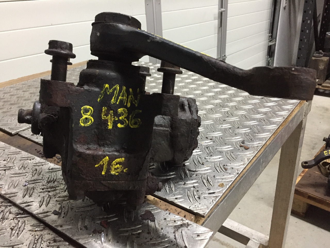 Steering gear for Truck Gebrauchtes Lenkgetriebe MAN, 8.136, Artikel - Nr.: 81.9999 - 9999: picture 8