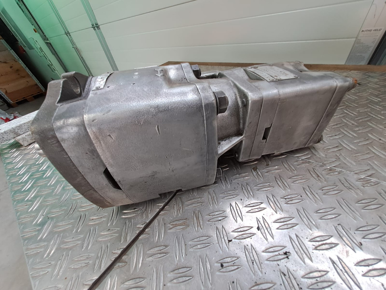 VOITH Type : IPH 5/4/4 - 64 - Hydraulic pump for Industrial equipment: picture 5 VOITH Type : IPH 5/4/4 - 64 - Hydraulic pump for Industrial equipment: picture 5