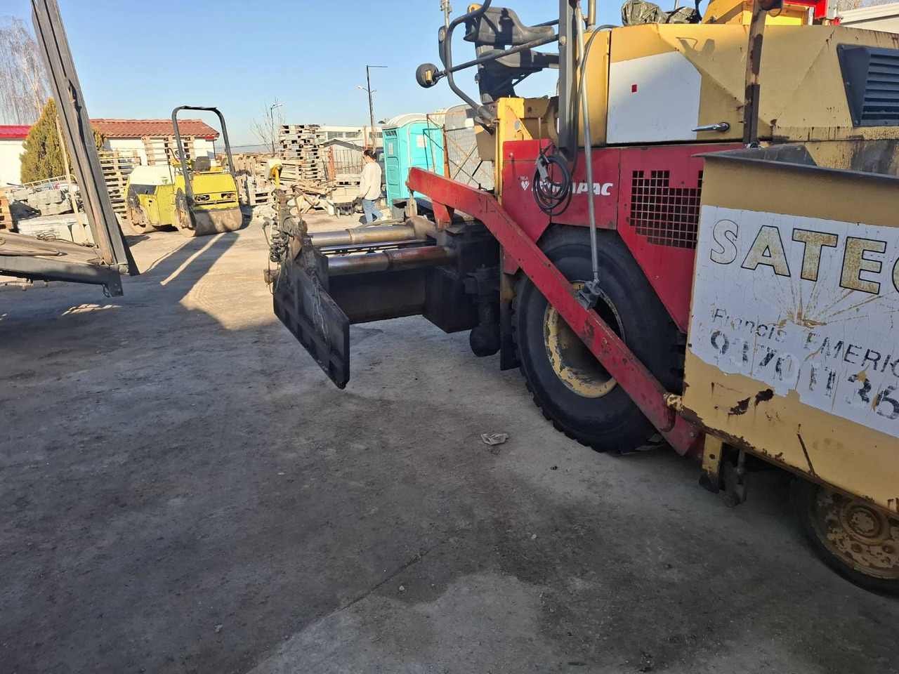 Dynapac F8-4W - Asphalt paver: picture 4 Dynapac F8-4W - Asphalt paver: picture 4