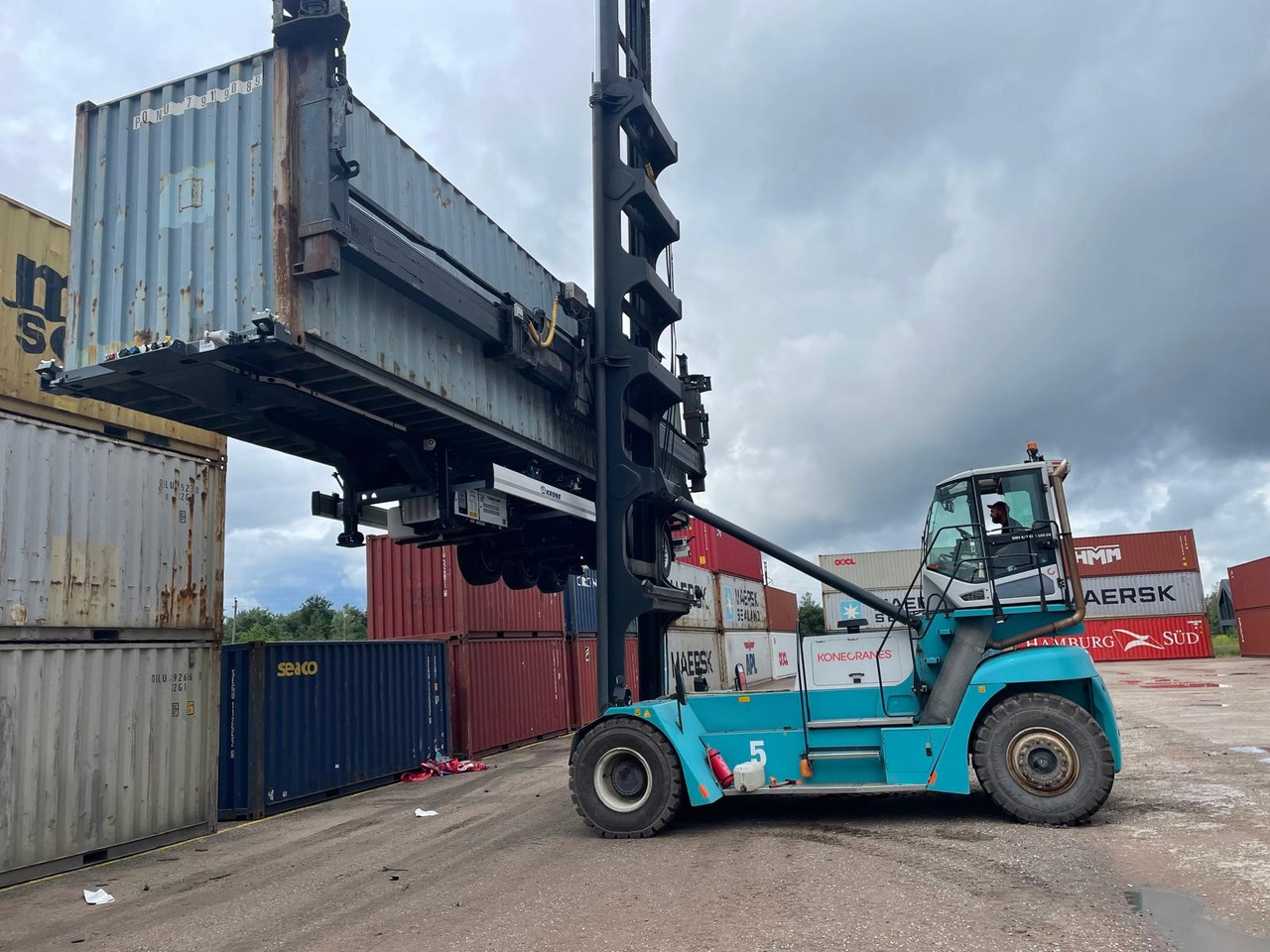 SMV KONECRANES SMV 6/7 ECC 100DS - Container handler: picture 1 SMV KONECRANES SMV 6/7 ECC 100DS - Container handler: picture 1