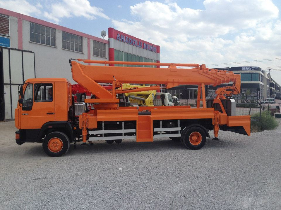 AREL TRAILER PLATFORM TRUCK FROM MANUFACTURER - Truck mounted aerial platform: picture 3 AREL TRAILER PLATFORM TRUCK FROM MANUFACTURER - Truck mounted aerial platform: picture 3