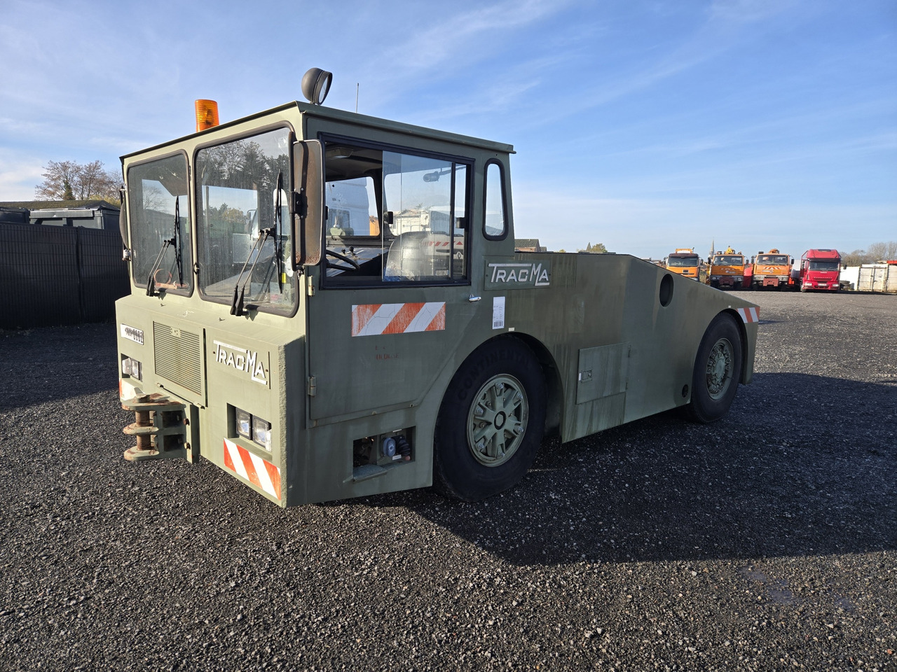 Tracma TD18000 - Pushback tractor: picture 1 Tracma TD18000 - Pushback tractor: picture 1